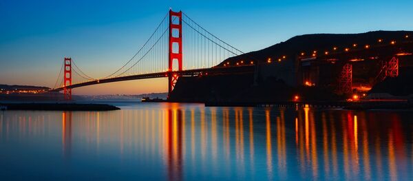 جسر غولدين كيج (البوابة الذهبية) في سان فرانسيسكو الأمريكية - سبوتنيك عربي