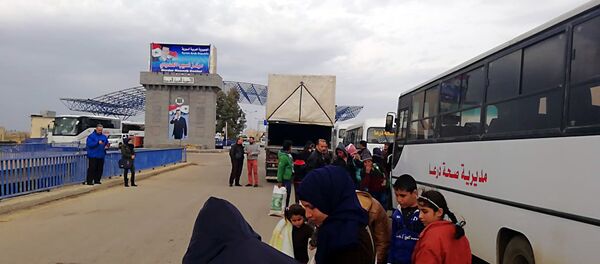 عودة اللاجئين، النازحين، المهجرين،من مخيمات الأردن إلى الرقة وريف دمشق، سوريا - سبوتنيك عربي