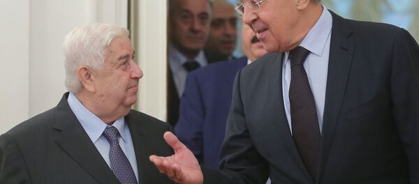 وزير الخارجية السوري وليد المعلم ونظيره الروسي سيرغي لافروف. - سبوتنيك عربي