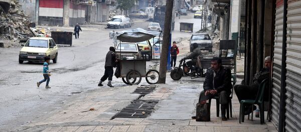 الحياة بعد الحرب، حي صلاح الدين، حلب، سوريا - سبوتنيك عربي