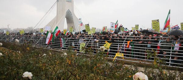 الذكرى الـ 40 على الثورة الإسلامية الإيرانية، اسقطا نظام الشاه في 1979، مسيرات في طهران، إيران 11 فبراير/ شباط 2019 - سبوتنيك عربي