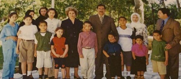 صور شخصية لصدام حسين وعائلته تنشر لأول مرة - سبوتنيك عربي