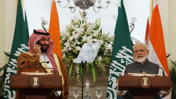 ولي العهد السعودي الأمير محمد بن سلمان، خلال مؤتمر صحفي، مع رئيس الوزراء الهندي ناريندار مودي - سبوتنيك عربي