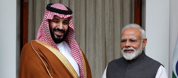 ولي العهد السعودي الأمير محمد بن سلمان، خلال مؤتمر صحفي، مع رئيس الوزراء الهندي ناريندار مودي - سبوتنيك عربي