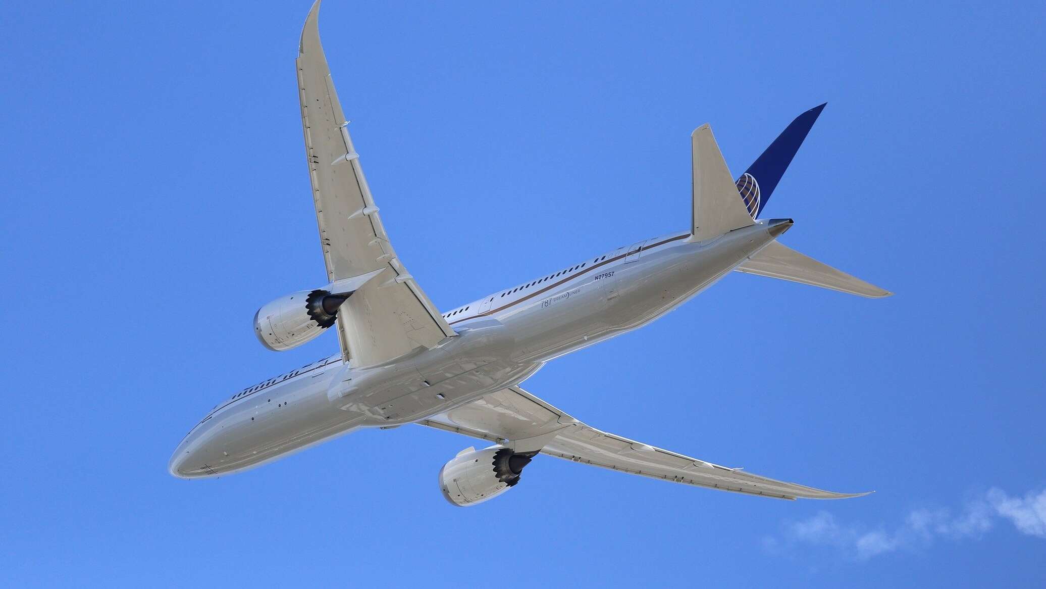 الولايات المتحدة تشتري أسطولا من طائرات "بوينغ" لترحيل المهاجرين