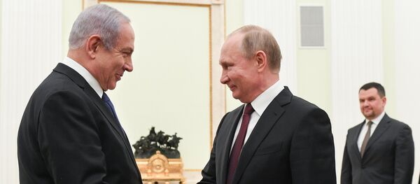 رئيس الوزراء الإسرائيلي بنيامين نتنياهو والرئيس الروسي فلاديمير بوتين في اجتماع في موسكو رئيس الوزراء الإسرائيلي بنيامين نتنياهو والرئيس الروسي فلاديمير بوتين في اجتماع في موسكو - سبوتنيك عربي