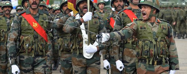 تصاعد التوتر بين الهند و باكستان - جنود الجيش الهندي، 2018 - سبوتنيك عربي