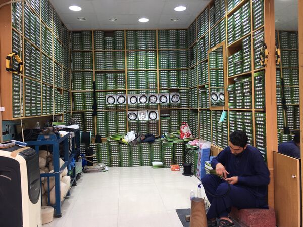 صناعة العقال يدويا صناعة العقال يدويا - سبوتنيك عربي