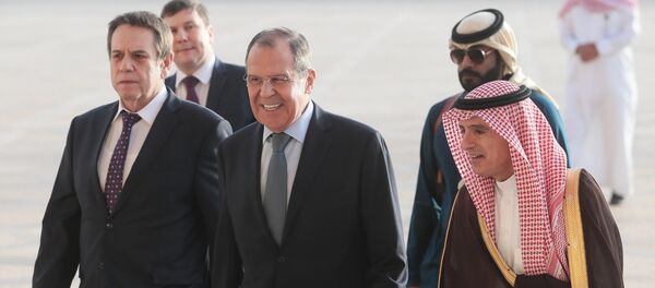 وزير الدولة للشؤون الخارجية السعودية عادل الجبير يستقبل وزير الخارجية الروسي الروسي سيرغي لافروف وزير الدولة للشؤون الخارجية السعودية عادل الجبير يستقبل وزير الخارجية الروسي الروسي سيرغي لافروف - سبوتنيك عربي