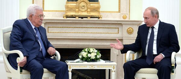 الرئيس الروسي فلاديمير بوتين، ونظيره الفلسطيني محمود عباس - سبوتنيك عربي