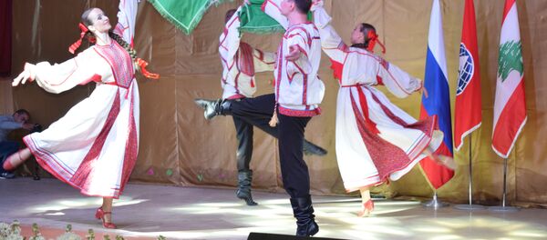 فرقة يارماركا الروسية تنشر الفولكلور الروسي في لبنان - سبوتنيك عربي