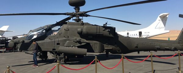 عرض طائرة الأباتشي المشاركة في عاصفة الحزم عرض طائرة الأباتشي المشاركة في عاصفة الحزم - سبوتنيك عربي