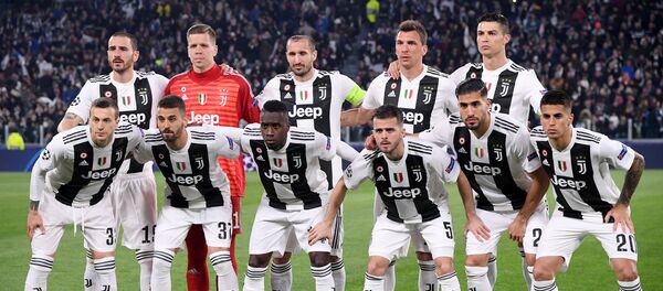 لاعبو يوفنتوس قبل مباراتهم مع أتليتكو مدريد - سبوتنيك عربي