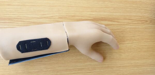 شاب سوري يخترع (كف) إلكتروني زهيد الكلفة شاب سوري يخترع (كف) إلكتروني زهيد الكلفة - سبوتنيك عربي