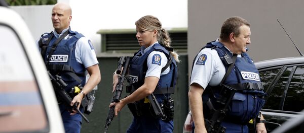 الشرطة في مكان الهجوم الإرهابي على مسجدين في نيوزيلاندا الشرطة في مكان الهجوم الإرهابي على مسجدين في نيوزيلاندا - سبوتنيك عربي