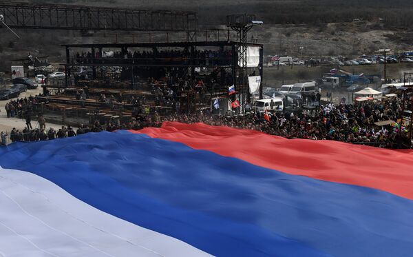 روسيا تحتفل بالذكرى الخامسة لانضمام شبه جزيرة القرم - سبوتنيك عربي