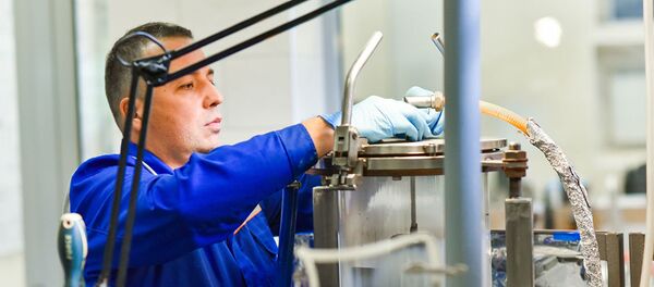 أندريه كوفالسكي، كبير الباحثين في مختبر المواد النانوية غير العضوية - سبوتنيك عربي