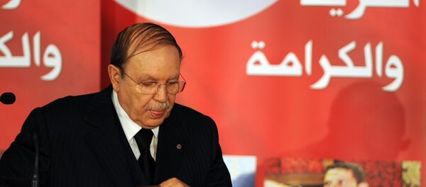 الرئيس الجزائري عبد العزيز بوتفليقة الرئيس الجزائري عبد العزيز بوتفليقة - سبوتنيك عربي