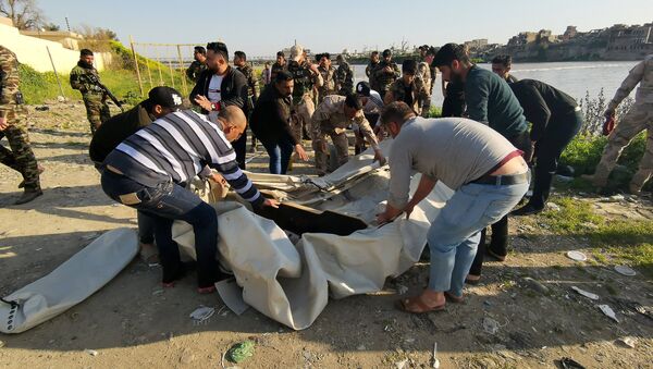 غرق عبارة في الموصل في العراق - سبوتنيك عربي