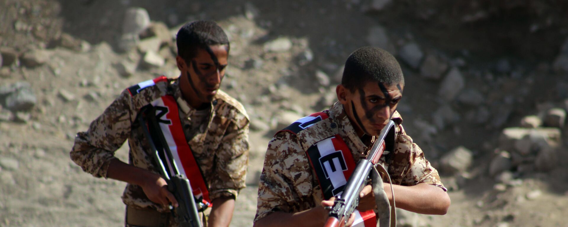المقاتلون اليمنيون من لجان المقاومة الشعبية في تعز اليمن - سبوتنيك عربي, 1920, 20.06.2022