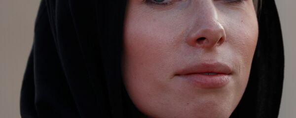 شرطية في نيوزيلندا ترتدي الحجاب تعاطفا مع ضحايا المذبحة - سبوتنيك عربي