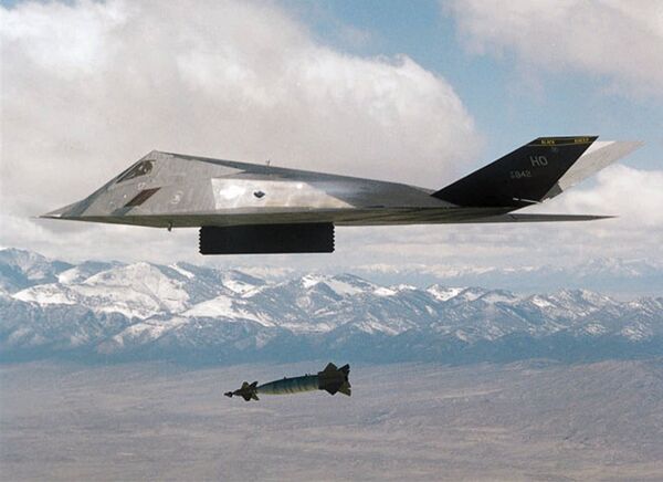 إف-117 أثناء قصف يوغوسلافيا - سبوتنيك عربي
