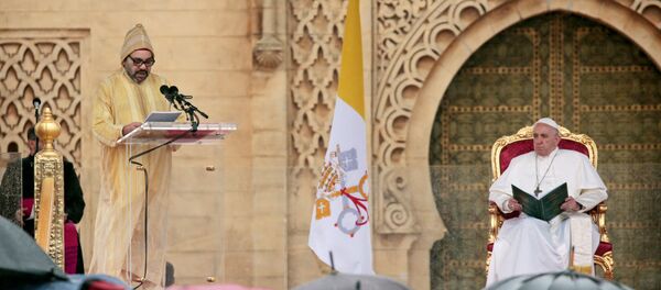 العاهل المغربي الملك محمد السادس وبابا الفاتيكان فرانسيس - سبوتنيك عربي