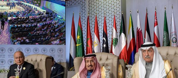 من اليسار، يحضر الأمين العام لجامعة الدول العربية أحمد أبو الغيط، والملك السعودي سلمان بن عبد العزيز، ووزير الخارجية السعودي إبراهيم العساف ، افتتاح القمة العربية الـ 30 في تونس، تونس، الأحد، 31 مارس/ أبريل 2019. اجتماع القادة في اتحدت تونس لحضور القمة السنوية لجامعة الدول العربية يوم الأحد في إدانتها لسياسات إدارة ترامب التي تعتبر منحازة بشكل غير عادل تجاه إسرائيل لكنها منقسمة حول مجموعة من القضايا الأخرى، بما في ذلك ما إذا كانت ستعيد قبول سوريا العضو المؤسس. من اليسار، يحضر الأمين العام لجامعة الدول العربية أحمد أبو الغيط، والملك السعودي سلمان بن عبد العزيز، ووزير الخارجية السعودي إبراهيم العساف ، افتتاح القمة العربية الـ 30 في تونس، تونس، الأحد، 31 مارس/ أبريل 2019. اجتماع القادة في اتحدت تونس لحضور القمة السنوية لجامعة الدول العربية يوم الأحد في إدانتها لسياسات إدارة ترامب التي تعتبر منحازة بشكل غير عادل تجاه إسرائيل لكنها منقسمة حول مجموعة من القضايا الأخرى، بما في ذلك ما إذا كانت ستعيد قبول سوريا العضو المؤسس. - سبوتنيك عربي