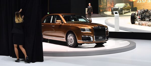 معرض جنيف الدولي للسيارات لعام 2019 - جناح شركة Aurus الروسية - سبوتنيك عربي