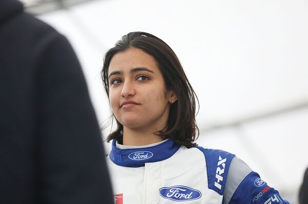 ريما الجفالي - أول سائقة سيارات رياضية سعودية - سبوتنيك عربي