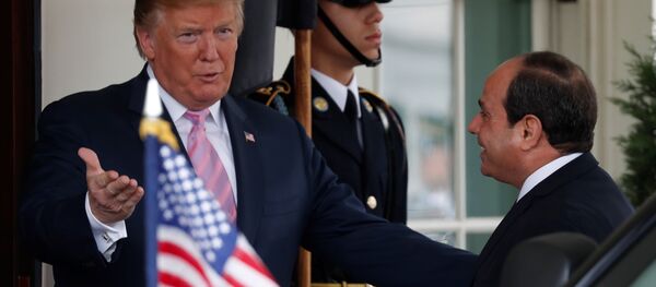 الرئيس الأمريكي ترامب يرحب بالرئيس السيسي في البيت الأبيض بواشنطن - سبوتنيك عربي