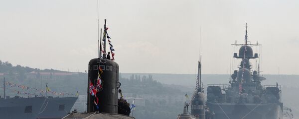 سفن حربية روسية تجرى مناورات في البحر الأسود - سبوتنيك عربي