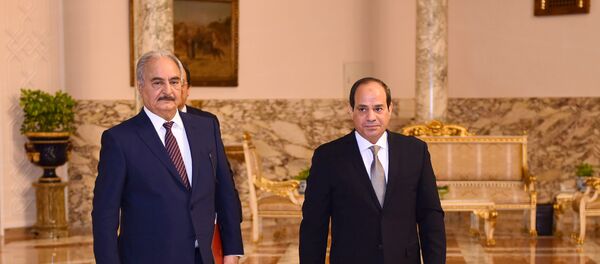 الرئيس المصري عبد الفتاح السيسي يستقبل قائد الجيش الوطني الليبي المشير خليفة حفتر - سبوتنيك عربي