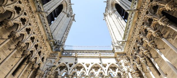 أبراج كاتردائية نوتردام، 26 يونيو/ حزيران 2018 - سبوتنيك عربي