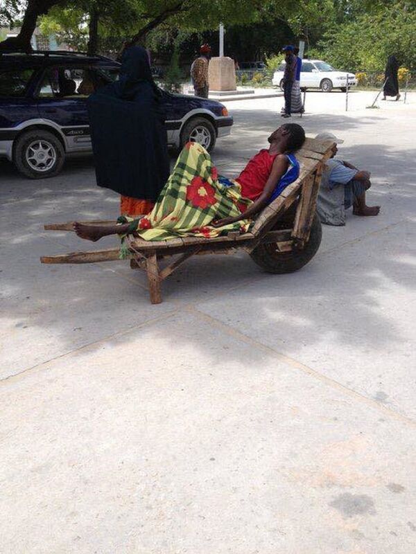 عربات الإسعاف في الصومال قبل بدء خدمة آمين العمل في مقديشو، الصومال عربات الإسعاف في الصومال قبل بدء خدمة آمين العمل في مقديشو، الصومال - سبوتنيك عربي