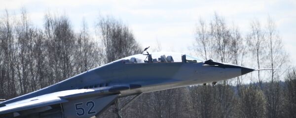 المقاتلة من طراز ميغ-29 متعددة المهام المخصصة للنزول على السفن في القاعدة الجوية كوبينكا بعد التدريبات الوحدة الجوية العسكرية الروسية في إطار التحضيرات للجزء الجوي من العرض العسكري بمناسبة عيد النصر على ألمانيا النازية في الحرب الوطنية العظمى (1941-1945) - سبوتنيك عربي