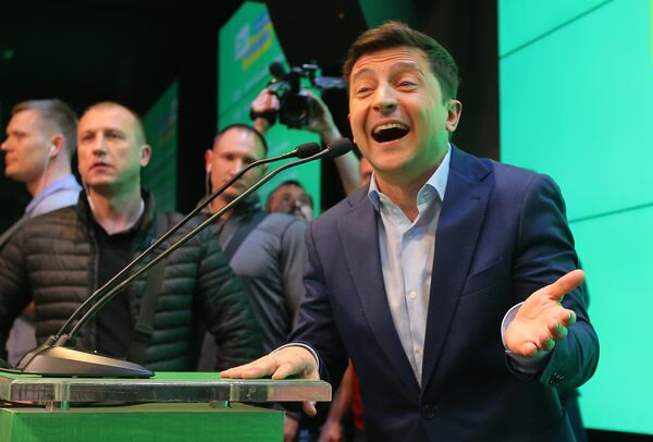 فوز زيلينسكي بالانتخابات الأوكرانية - سبوتنيك عربي