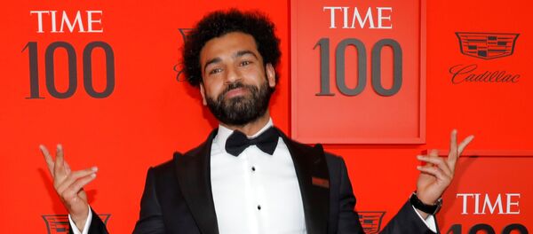 محمد صلاح، مهاجم وهداف ليفربول الإنجليزي والمنتخب المصري في حفل مجلة التايم الأمريكية - سبوتنيك عربي