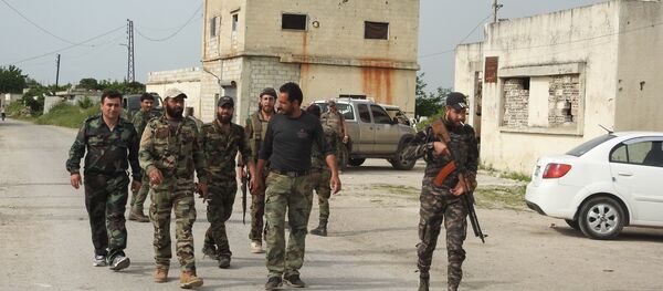 الجيش السوري ينتشر في ريف حماة الشمالي الجيش السوري ينتشر في ريف حماة الشمالي - سبوتنيك عربي