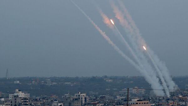 إطلاق الصواريخ من غزة باتجاه إسرائيل - سبوتنيك عربي