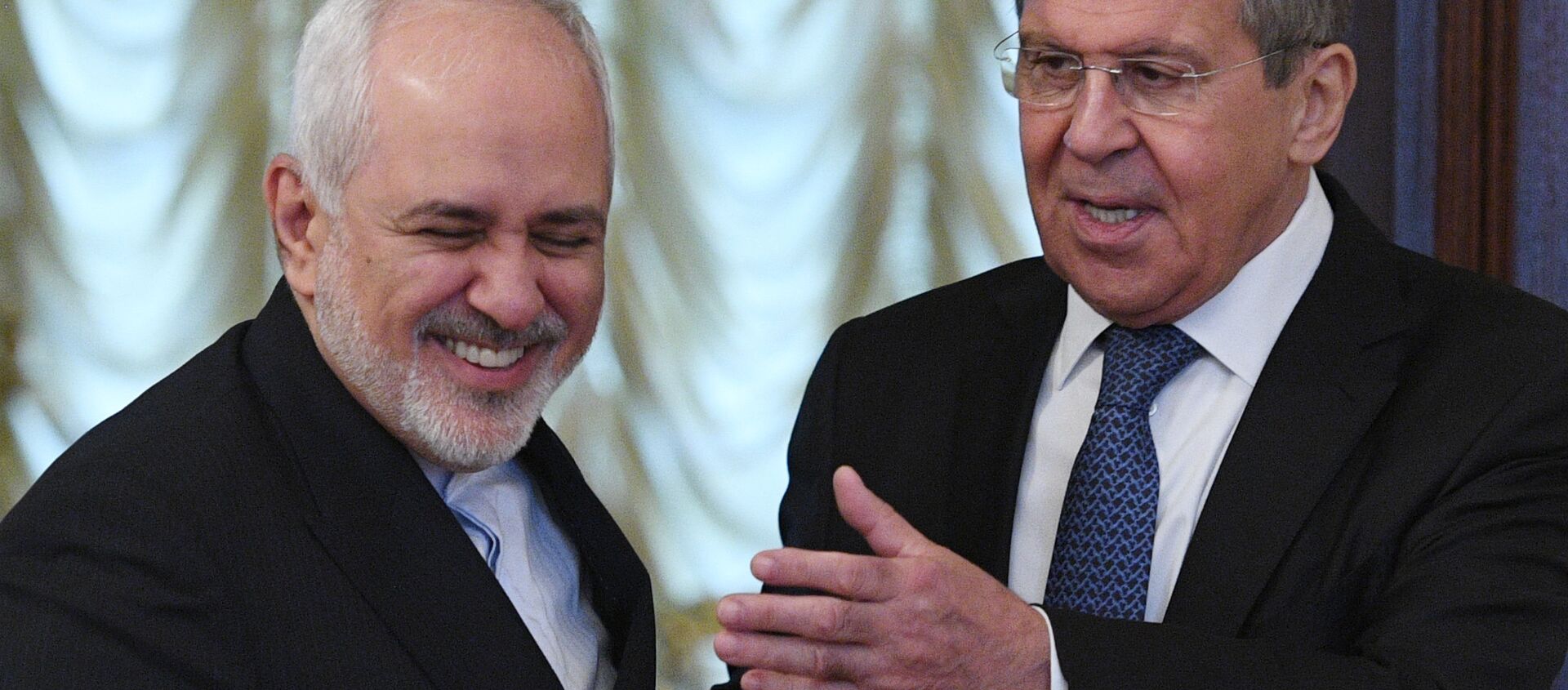 وزير الخارجية الروسية سيرغي لافروف ونظيره الإيراني محمد جواد ظريف، 8 مايو/ أيار 2019 - سبوتنيك عربي, 1920, 15.01.2020