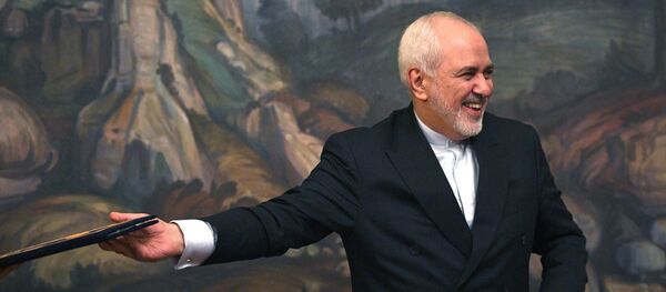 وزير الخارجية الروسية سيرغي لافروف ونظيره الإيراني محمد جواد ظريف، 8 مايو/ أيار 2019 - سبوتنيك عربي