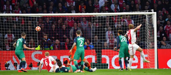 أياكس أياكس - سبوتنيك عربي