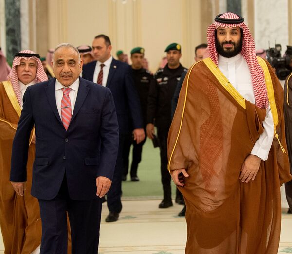 ولي العهد السعودي الأمير محمد بن سلمان يلتقي برئيس الوزراء العراقي عادل عبد المهدي في الرياض ولي العهد السعودي الأمير محمد بن سلمان يلتقي برئيس الوزراء العراقي عادل عبد المهدي في الرياض - سبوتنيك عربي