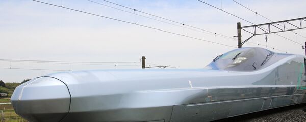 أسرع قطار طلقة ألفا- اكس - سبوتنيك عربي