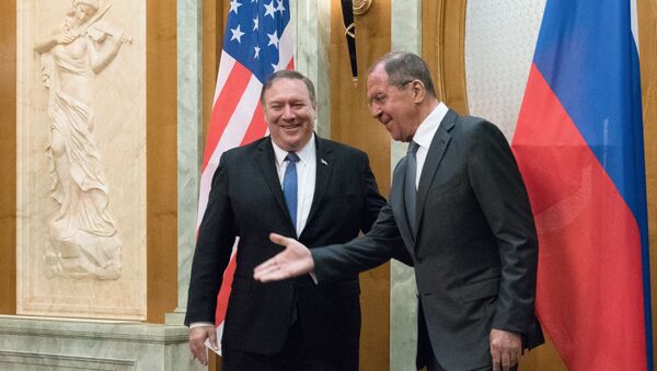 وزير الخارجية الروسي سيرغي لافروف يلتقي مع نظيره الأمريكي مايك بومبيو، 14 مايو/ أيار 2019 - سبوتنيك عربي