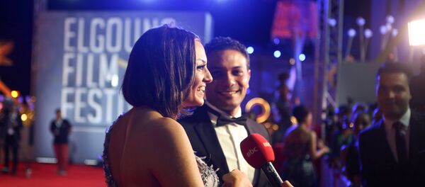 آسر ياسين مع بشرى في مهرجان الجونة السينمائي - سبوتنيك عربي