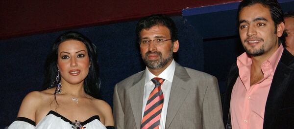 المخرج خالد يوسف والممثلة المصري سمية الخشاب المخرج خالد يوسف والممثلة المصري سمية الخشاب - سبوتنيك عربي