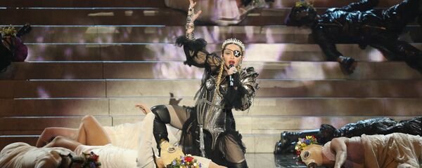 المطربة الأمريكية مادونا في حفل يوروفيجن في تل أبيب بإسرائيل، 19 مايو/أيار 2019 - سبوتنيك عربي