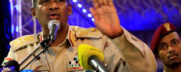 قائد قوات الدعم السريع، نائب رئيس المجلس العسكري في السودان، محمد حمدان دقلو، المعروف بـحميدتي - سبوتنيك عربي